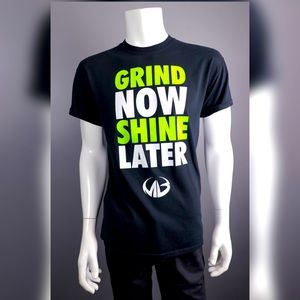 Black Gildan Graphic T-Shirt